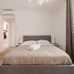 Hurban Anastasio 12 Park Апартаменты *